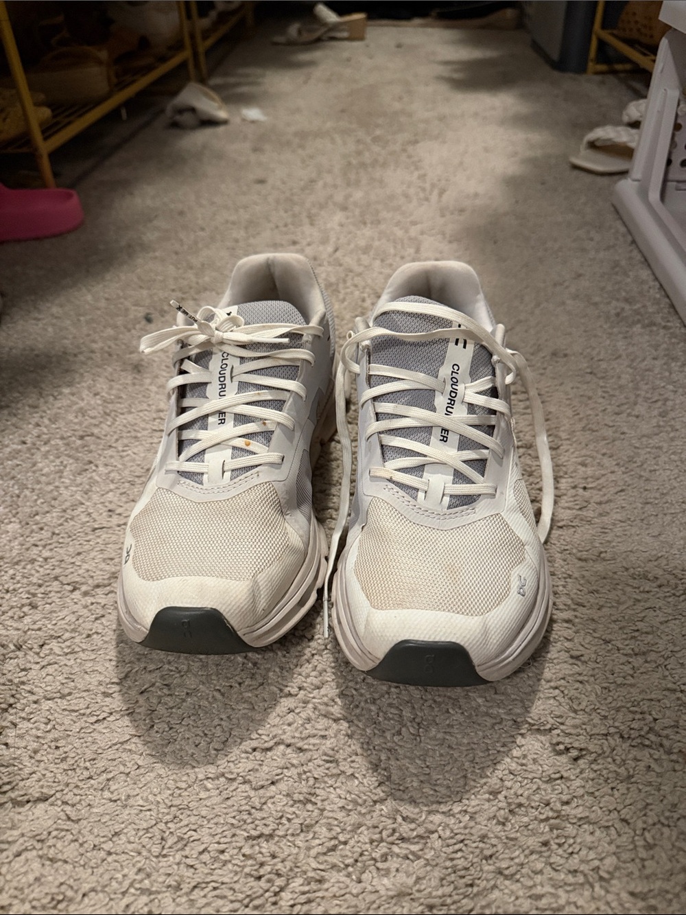 Cloudsurfer Lightweight Women's Athletic Sneakers - White/Grey